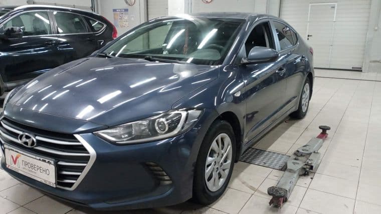 Hyundai Elantra, 2016