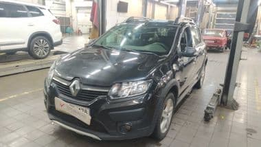Renault Sandero Stepway 2015 года, 178 000 км - вид 1