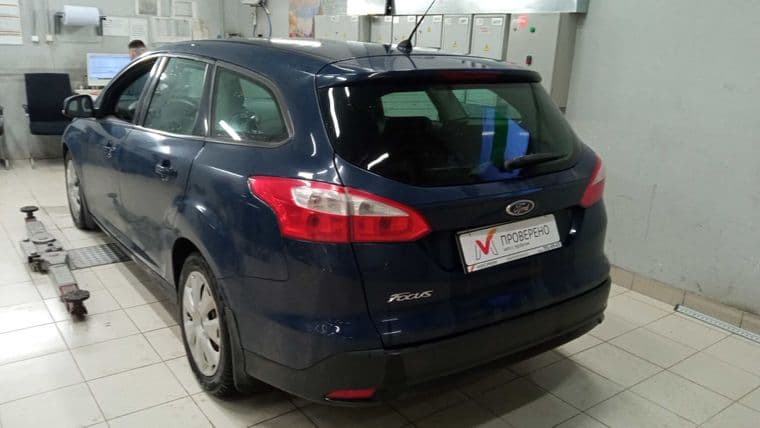 Ford Focus, 2013 - вид 3