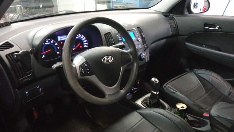 Hyundai i30, 2011 - вид 4
