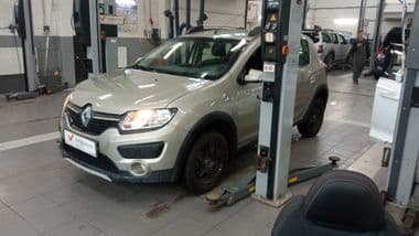 Renault Sandero Stepway 2017 года, 137 219 км - вид 1