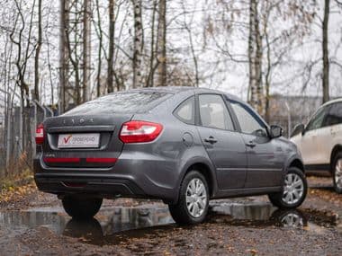 ВАЗ (LADA) Granta 2022 года, 56 204 км - вид 2