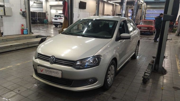 Volkswagen Polo 2013 года, 141 118 км - вид 1
