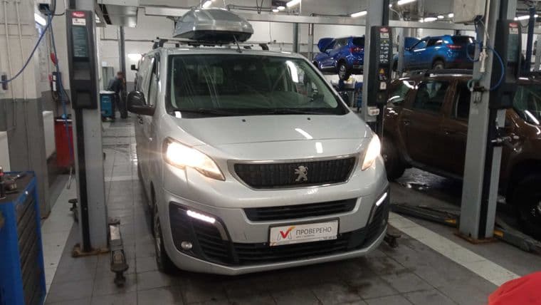 Peugeot Traveller, 2020 - вид 1
