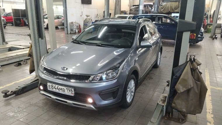 KIA Rio X-Line, 2019