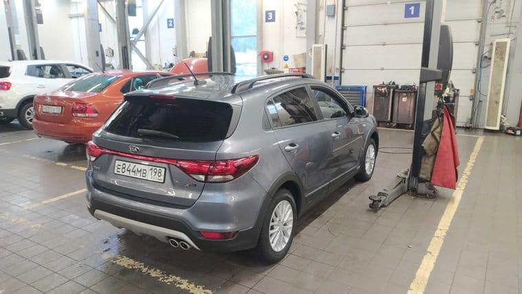 KIA Rio X-Line, 2019 - вид 1