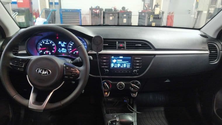 KIA Rio X-Line, 2019 - вид 2