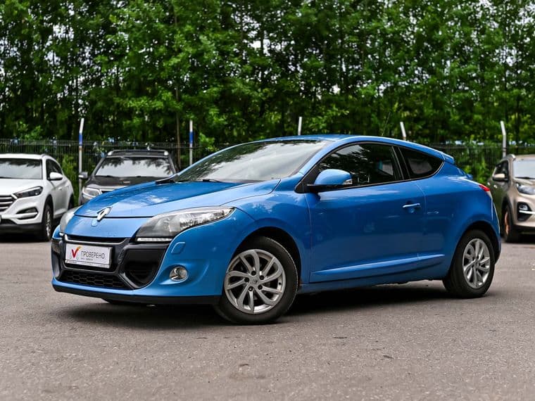 Renault Megane 2013 года, 125 175 км - вид 1