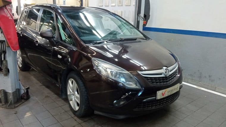 Opel Zafira, 2013 - вид 1