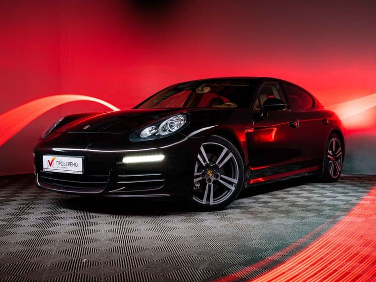 Porsche Panamera 4S, 2014