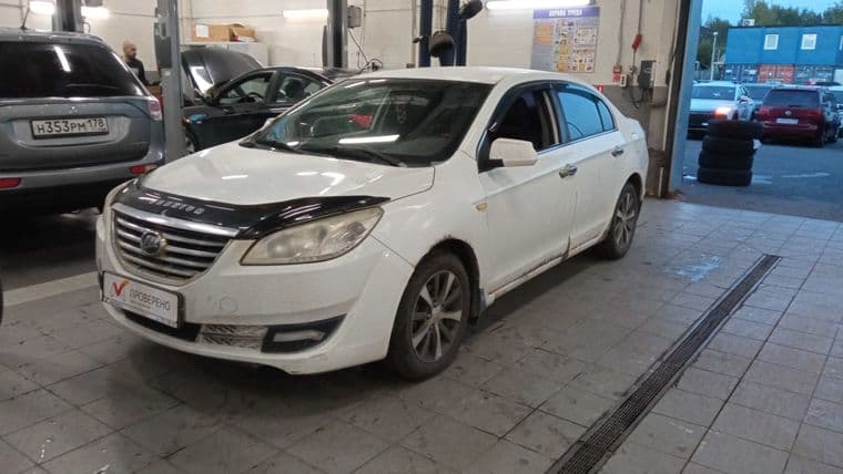 LIFAN Cebrium (720) 2015 года, 181 799 км - вид 1