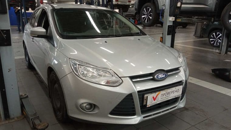 Ford Focus 2012 года, 138 282 км - вид 2