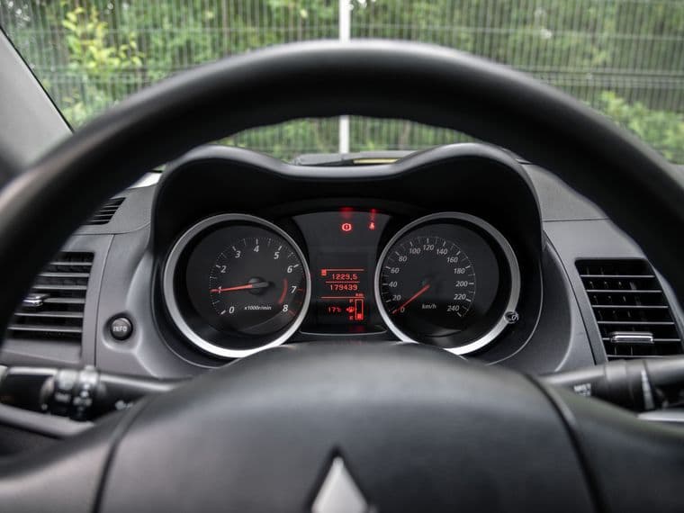 Mitsubishi Lancer, 2010 - вид 4