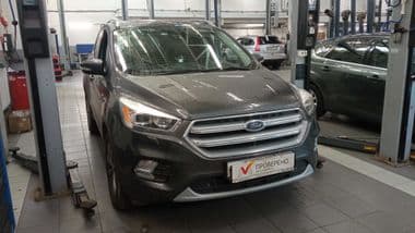 Ford Kuga 2017 года, 128 880 км - вид 2