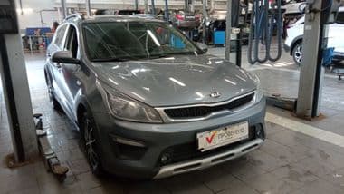 KIA Rio X-Line 2018 года, 199 207 км - вид 2