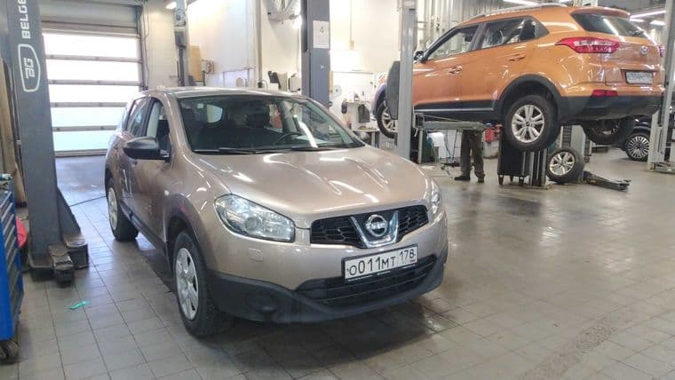 Nissan Qashqai 2013 года, 127 285 км - вид 2