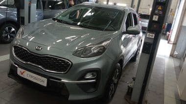 KIA Sportage 2021 года, 86 713 км - вид 1