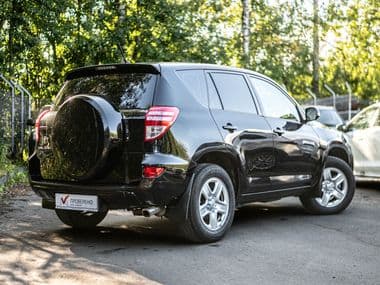 Toyota RAV4 2012 года, 67 773 км - вид 2