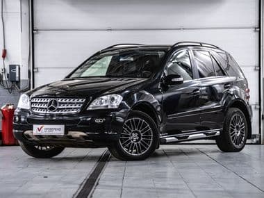 Mercedes-Benz M-класс 2005 года, 134 356 км - вид 1