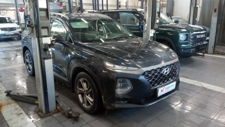 Hyundai Santa Fe 2018 года, 166 836 км - вид 2