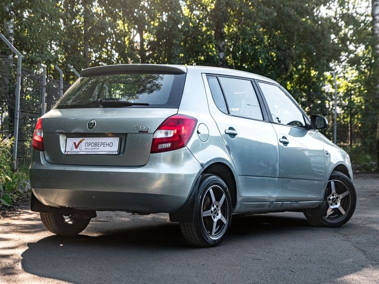 Skoda Fabia, 2011 - вид 1