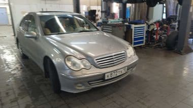 Mercedes-Benz C-класс 2006 года, 317 119 км | VIN 51248 - вид 2