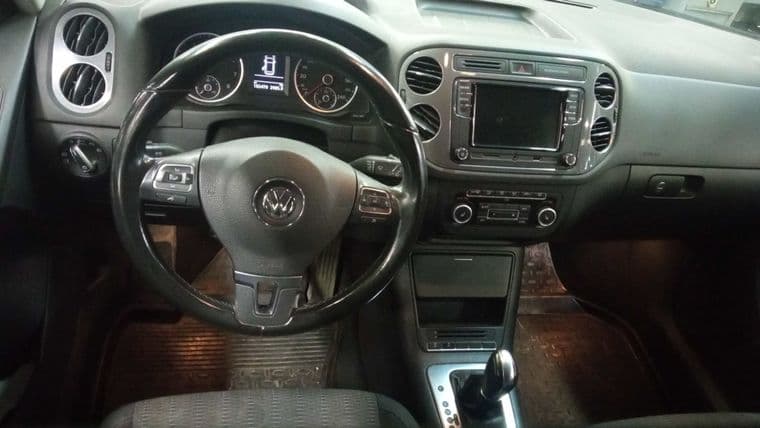 Volkswagen Tiguan, 2013 - вид 4