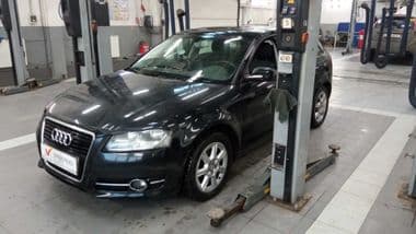 Audi A3 2011 года, 121 953 км - вид 1