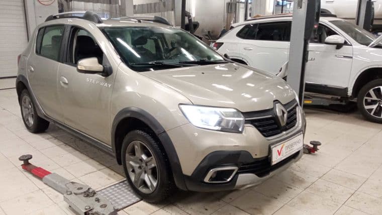 Renault Sandero Stepway, 2018 - вид 1