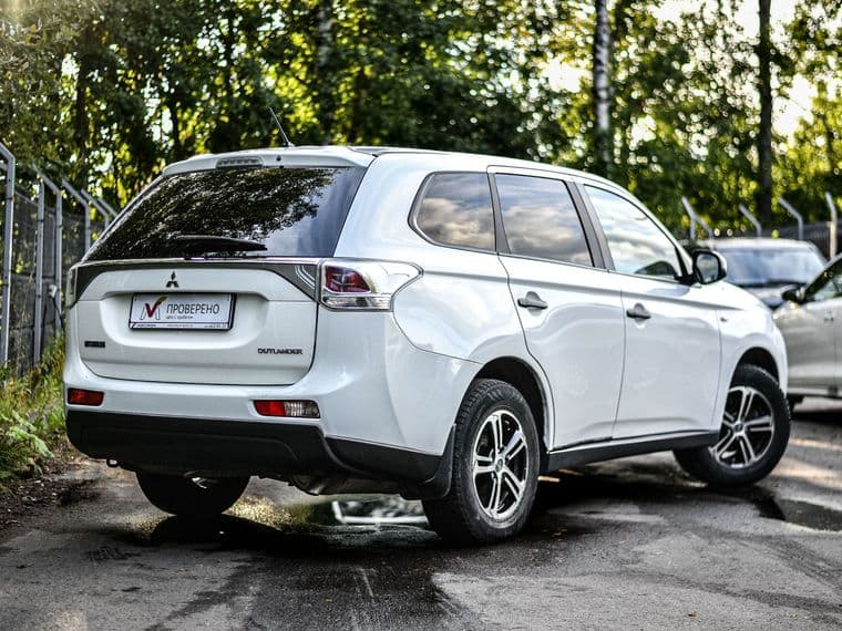 Mitsubishi Outlander, 2013 - вид 1