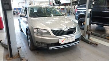 Skoda Octavia 2015 года, 143 671 км - вид 2