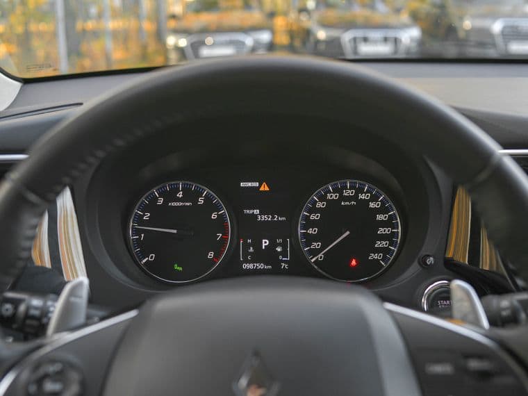 Mitsubishi Outlander, 2020 - вид 4