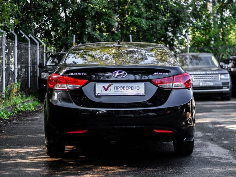 Hyundai Avante, 2011 - вид 3