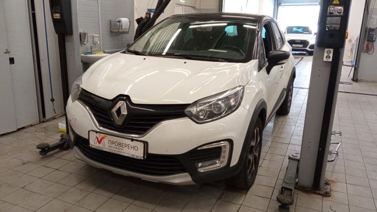 Renault Kaptur 2017 года, 157 846 км - вид 1