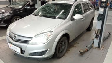 Opel Astra 2013 года, 263 000 км - вид 1
