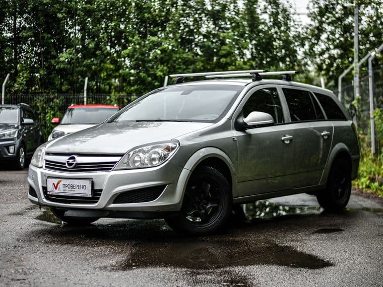Opel Astra, 2013