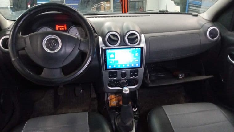 Renault Logan, 2010 - вид 4
