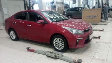 KIA Rio 2017 года, 163 047 км - вид 2