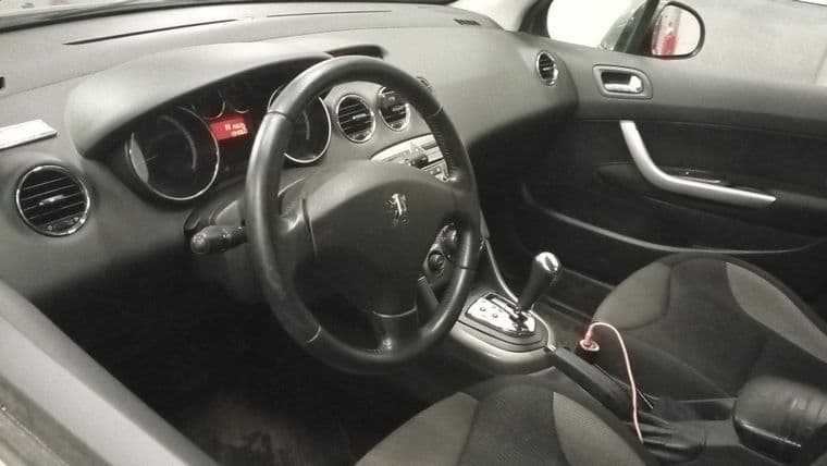 Peugeot 308, 2010 - вид 4
