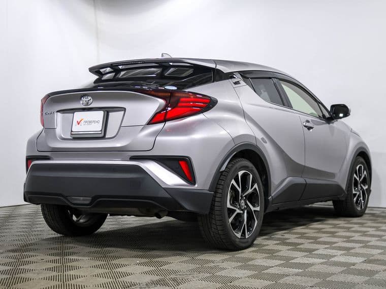 Toyota C-HR, 2020 - вид 3
