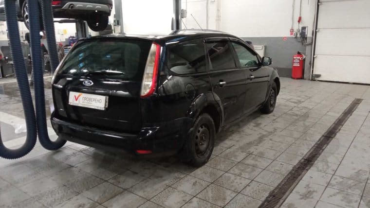 Ford Focus, 2010 - вид 2