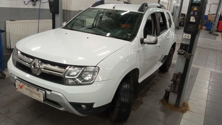 Renault Duster 2019 года, 170 125 км - вид 1