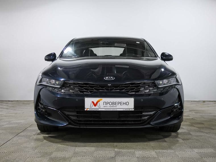 KIA K5 2020 года, 106 868 км - вид 2