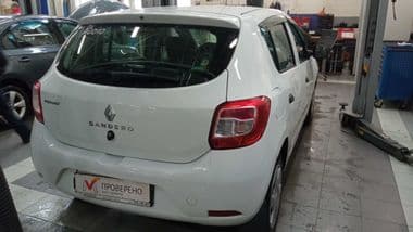 Renault Sandero 2017 года, 164 259 км - вид 2