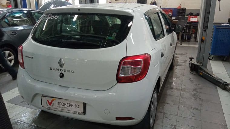 Renault Sandero 2017 года, 164 259 км - вид 2