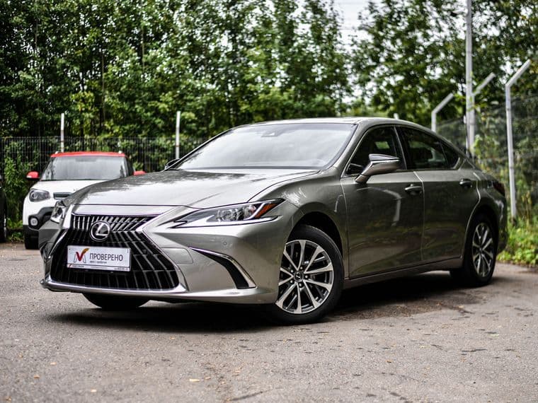 Lexus ES, 2024