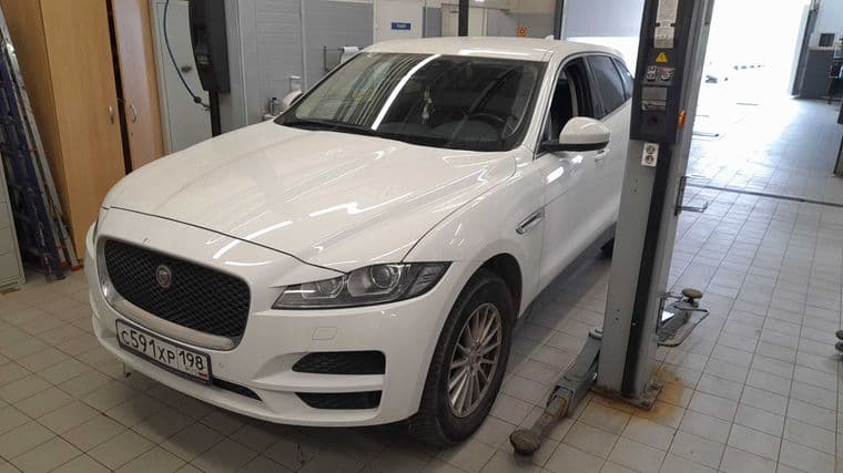 Jaguar F-Pace, 2019