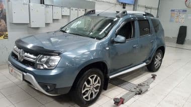 Renault Duster 2016 года, 107 637 км - вид 1