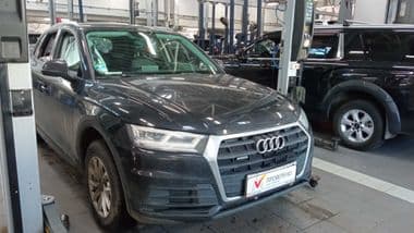 Audi Q5 2018 года, 220 095 км | VIN 27115 - вид 2