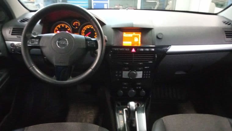 Opel Astra, 2012 - вид 4